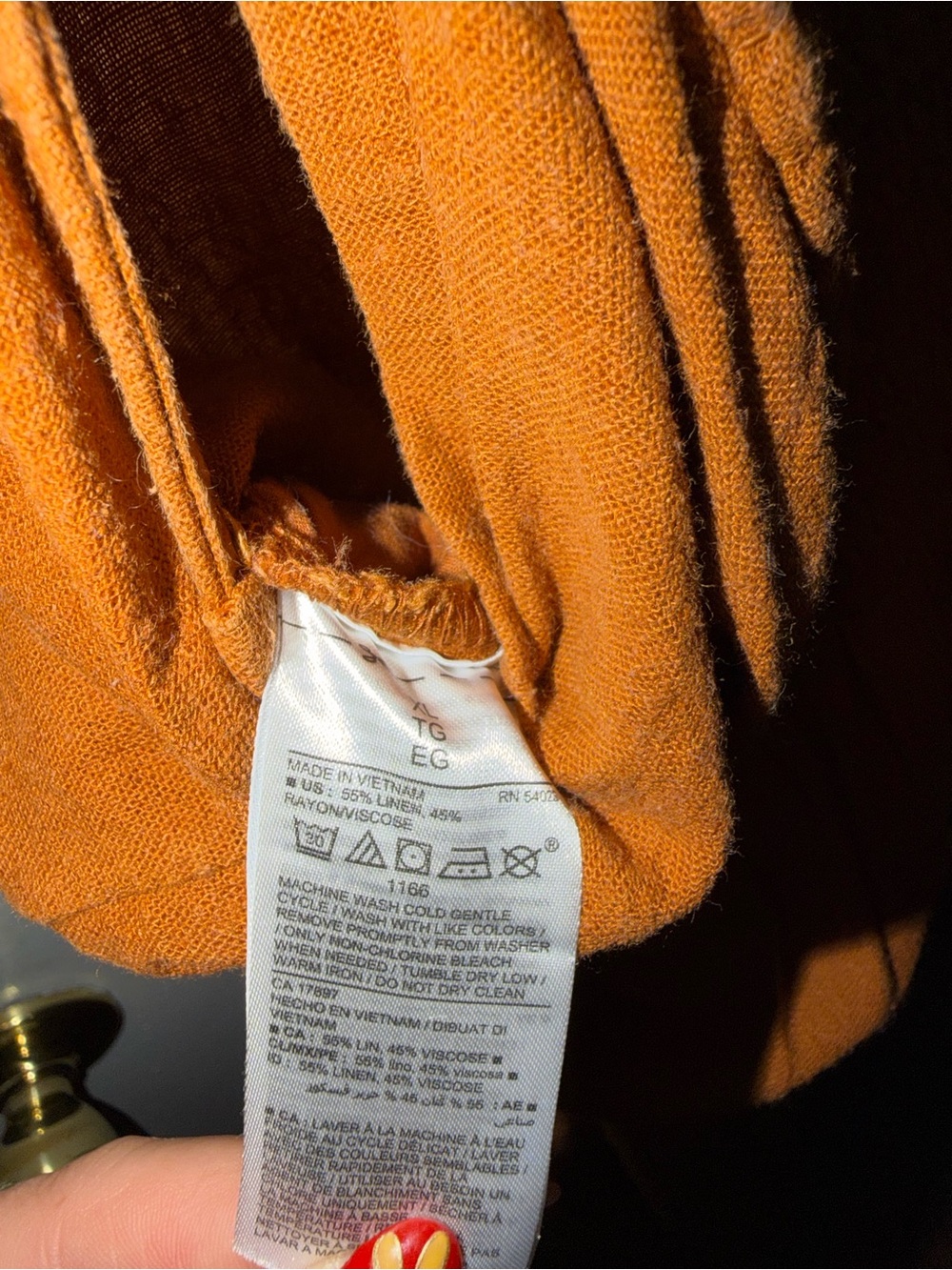 Old Navy Women's Rust Button-Front Wide-Leg Jumpsuit - Picture 9 of 9